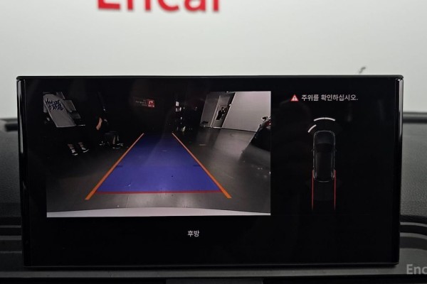 2023 Audi Q5 с пробегом 13 489 км