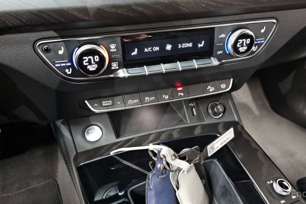 2023 Audi Q5 с пробегом 37 581 км