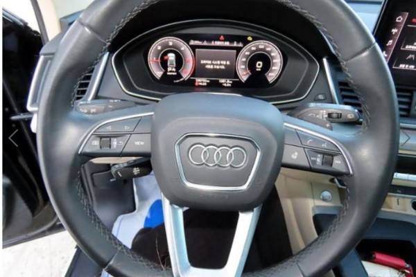 2021 Audi Q5 с пробегом 106 684 км