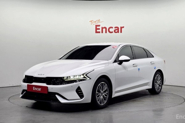 2022 Kia K5 с пробегом 98 632 км