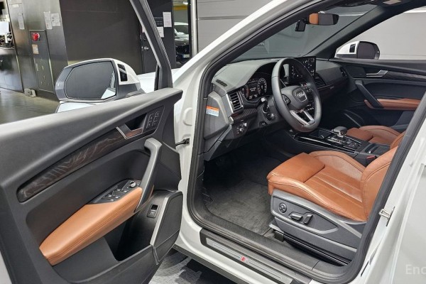 2023 Audi Q5 с пробегом 44 440 км