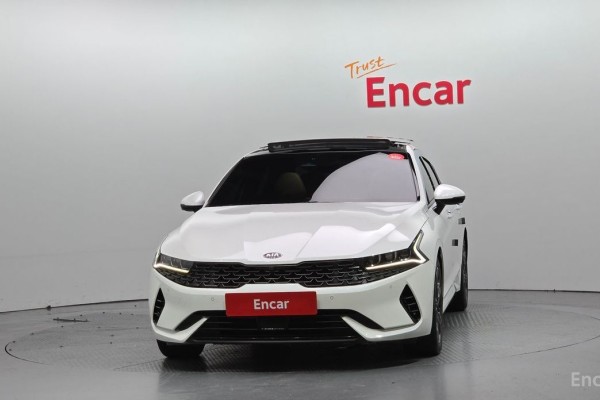 2021 Kia K5 с пробегом 54 970 км