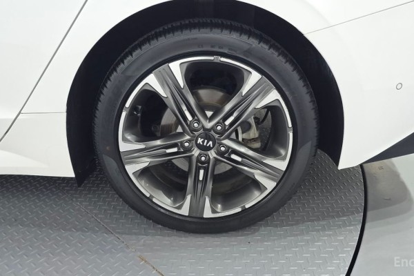 2021 Kia K5 с пробегом 54 970 км