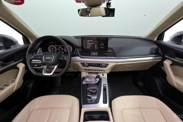 2023 Audi Q5 с пробегом 19 728 км