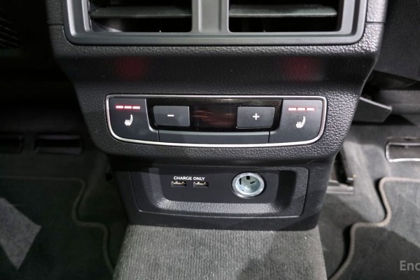 2021 Audi Q5 с пробегом 89 635 км