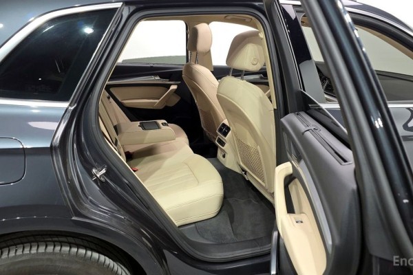 2023 Audi Q5 с пробегом 19 728 км