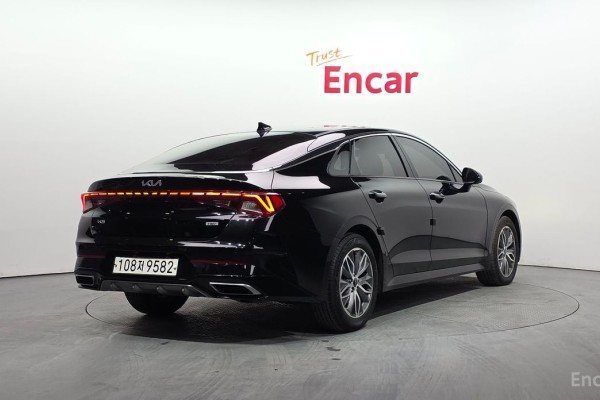 2022 Kia K5 с пробегом 135 065 км