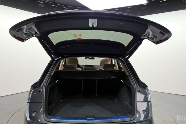 2023 Audi Q5 с пробегом 19 728 км