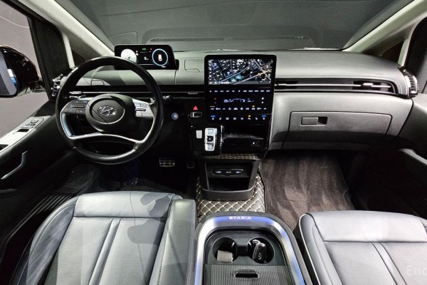 2021 Hyundai Staria с пробегом 49 333 км