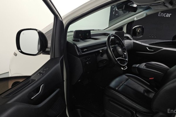 2022 Hyundai Staria с пробегом 104 229 км
