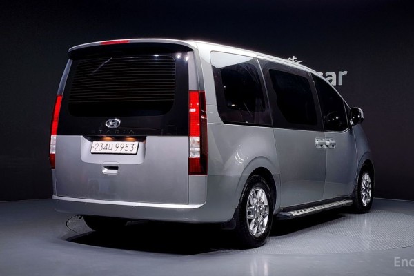 2021 Hyundai Staria с пробегом 98 630 км