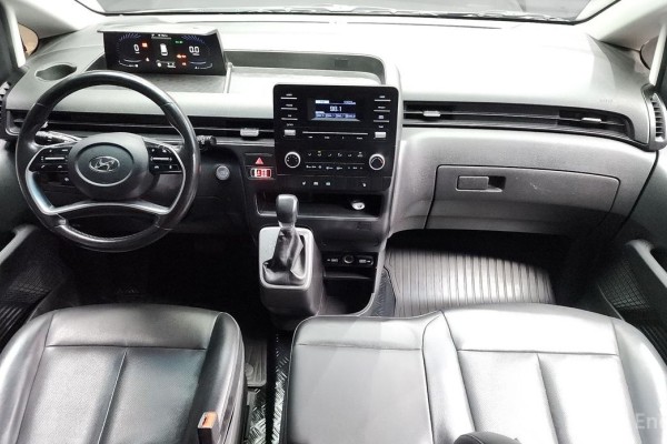 2021 Hyundai Staria с пробегом 98 630 км