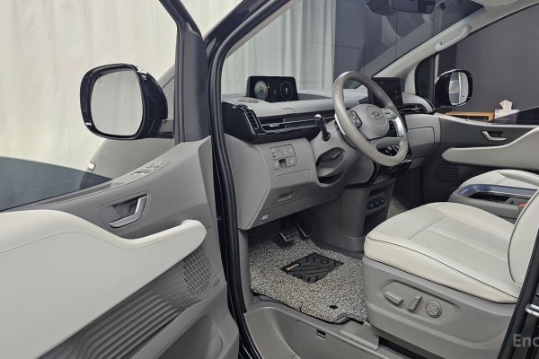 2021 Hyundai Staria с пробегом 50 989 км