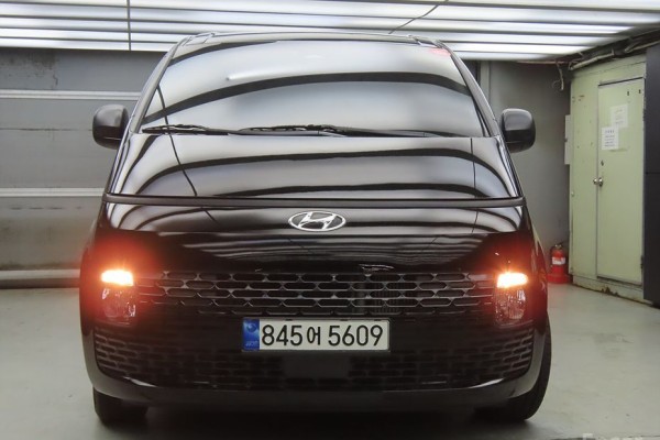 2022 Hyundai Staria с пробегом 38 029 км