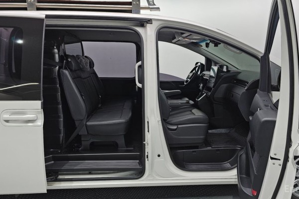 2022 Hyundai Staria с пробегом 72 859 км