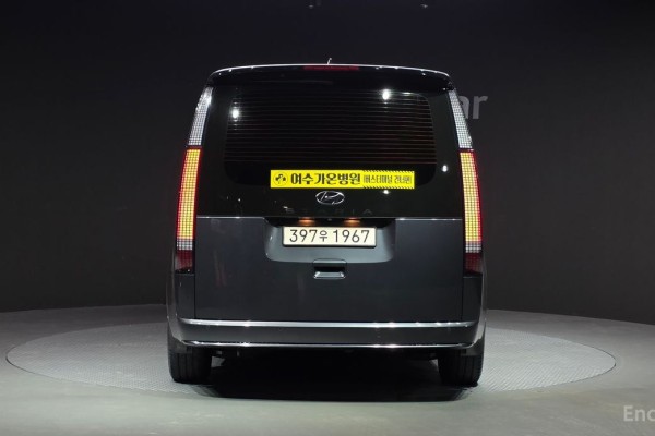 2022 Hyundai Staria с пробегом 53 994 км
