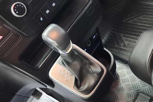 2022 Hyundai Staria с пробегом 123 700 км