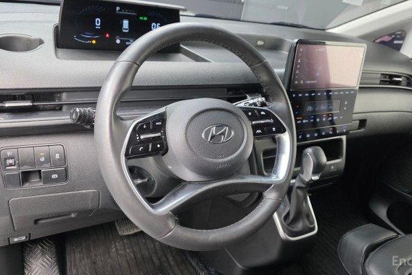 2022 Hyundai Staria с пробегом 36 972 км