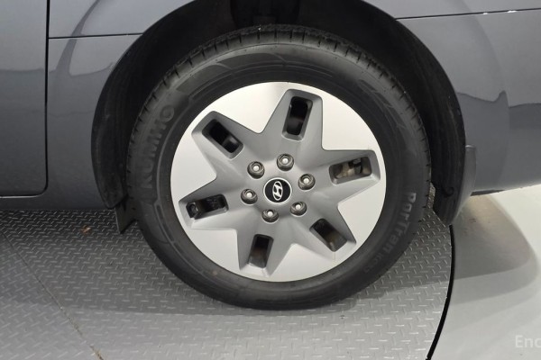 2021 Hyundai Staria с пробегом 32 193 км