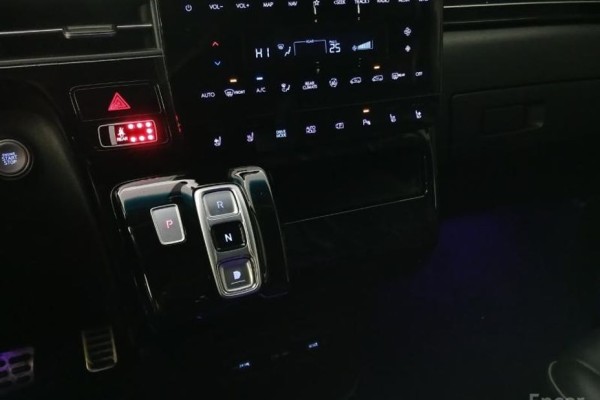 2021 Hyundai Staria с пробегом 94 135 км