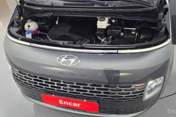 2021 Hyundai Staria с пробегом 32 193 км