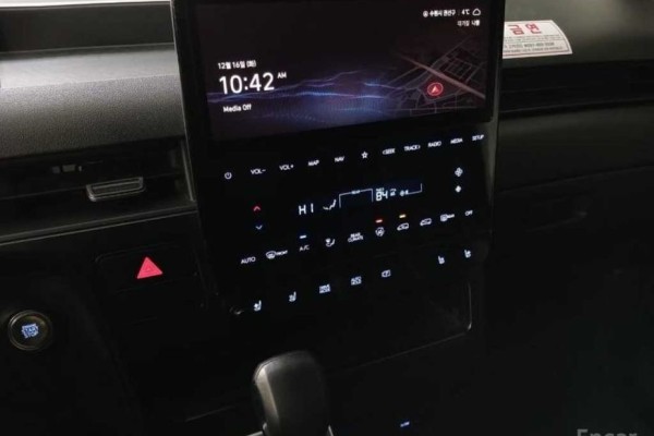 2022 Hyundai Staria с пробегом 73 456 км