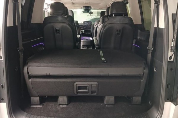 2021 Hyundai Staria с пробегом 94 135 км