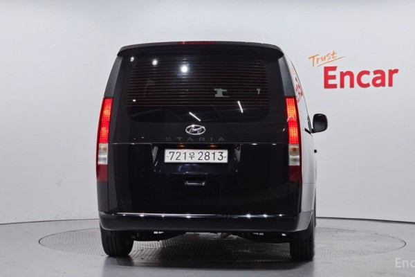 2021 Hyundai Staria с пробегом 100 879 км