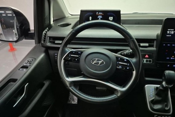 2022 Hyundai Staria с пробегом 101 300 км