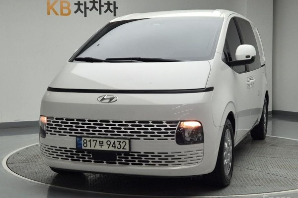2022 Hyundai Staria с пробегом 101 300 км