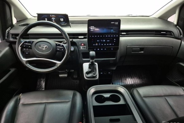 2022 Hyundai Staria с пробегом 101 300 км