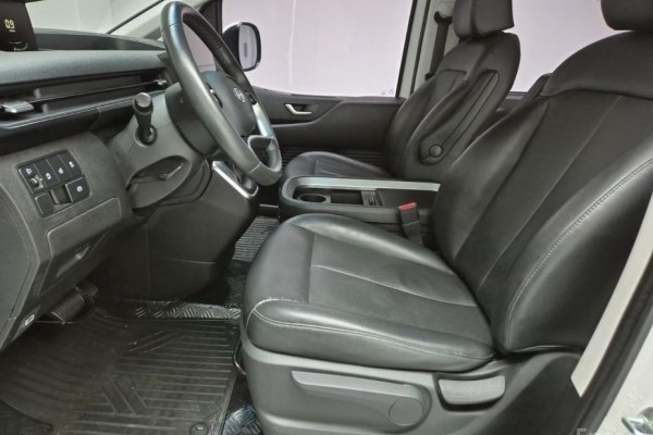 2022 Hyundai Staria с пробегом 101 300 км