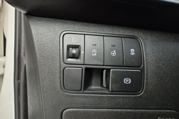 2022 Hyundai Staria с пробегом 101 300 км