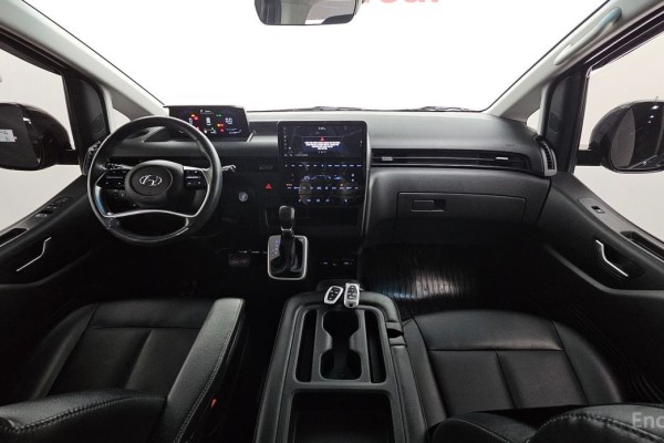 2021 Hyundai Staria с пробегом 79 924 км