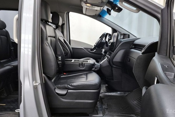 2021 Hyundai Staria с пробегом 111 736 км