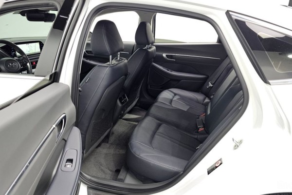 2021 Hyundai Sonata с пробегом 82 883 км