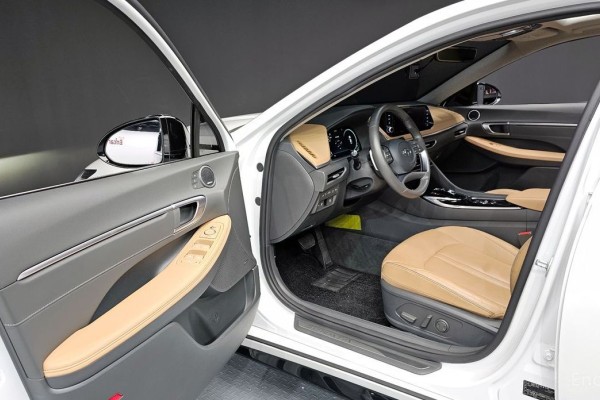 2021 Hyundai Sonata с пробегом 75 077 км