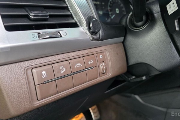 2022 KG Mobility Rexton с пробегом 51 020 км