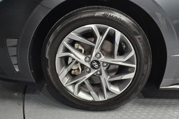 2022 Hyundai Sonata с пробегом 69 594 км