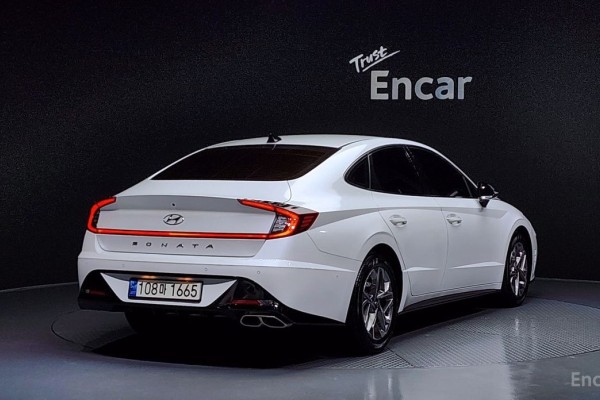 2021 Hyundai Sonata с пробегом 60 945 км