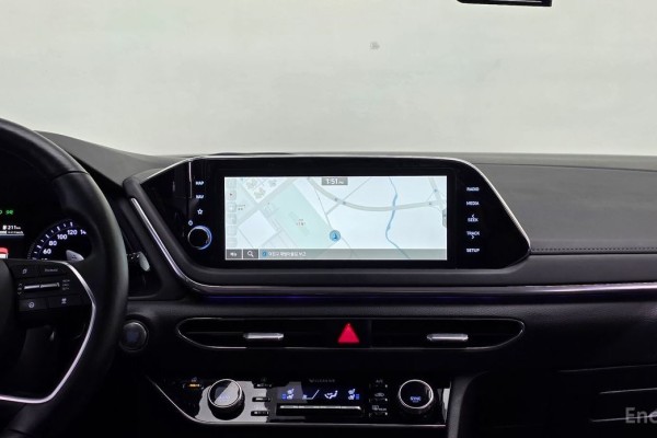 2021 Hyundai Sonata с пробегом 72 302 км