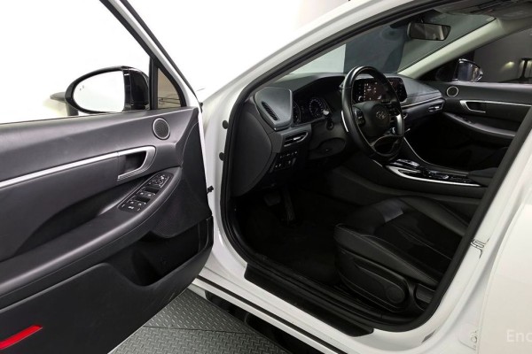 2022 Hyundai Sonata с пробегом 63 812 км