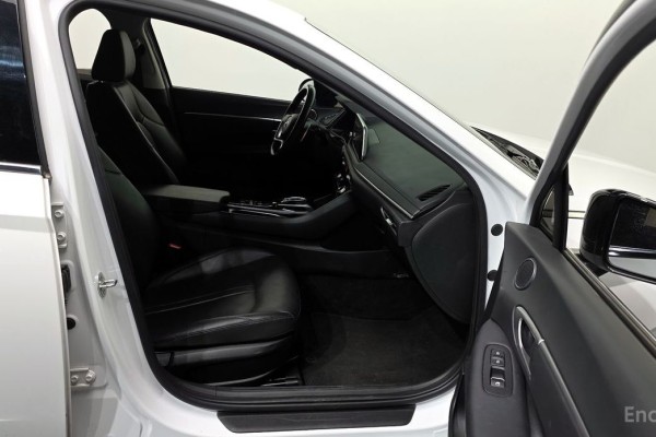 2022 Hyundai Sonata с пробегом 63 812 км