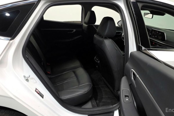 2022 Hyundai Sonata с пробегом 63 812 км