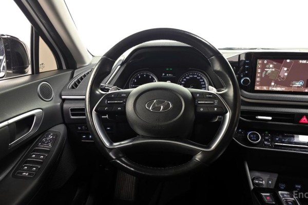 2022 Hyundai Sonata с пробегом 63 812 км