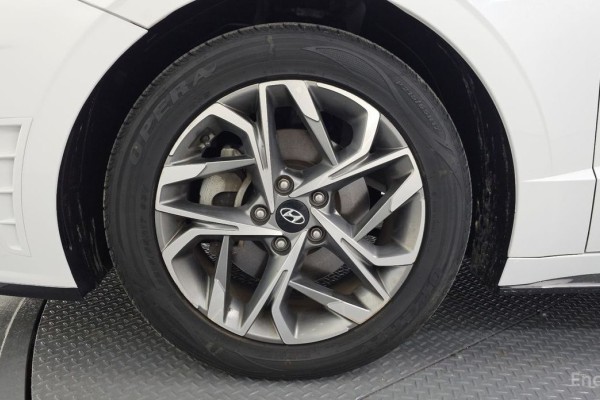 2021 Hyundai Sonata с пробегом 63 989 км