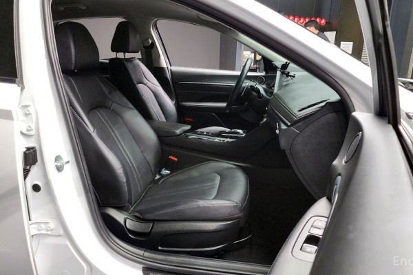 2021 Hyundai Sonata с пробегом 60 945 км