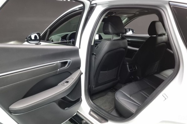 2022 Hyundai Sonata с пробегом 77 890 км