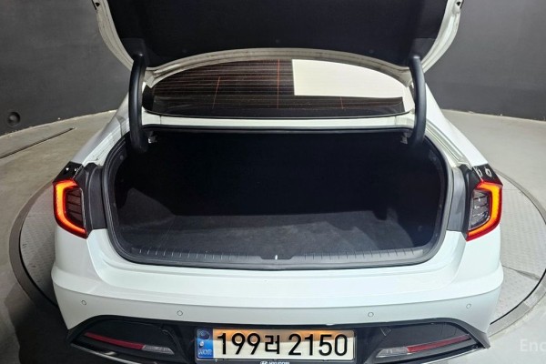 2022 Hyundai Sonata с пробегом 100 593 км