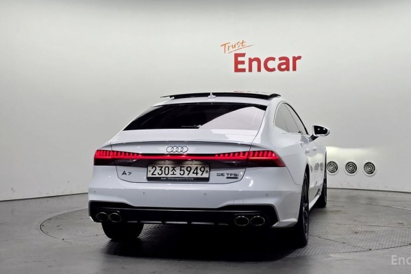 2020 Audi A7 с пробегом 35 642 км